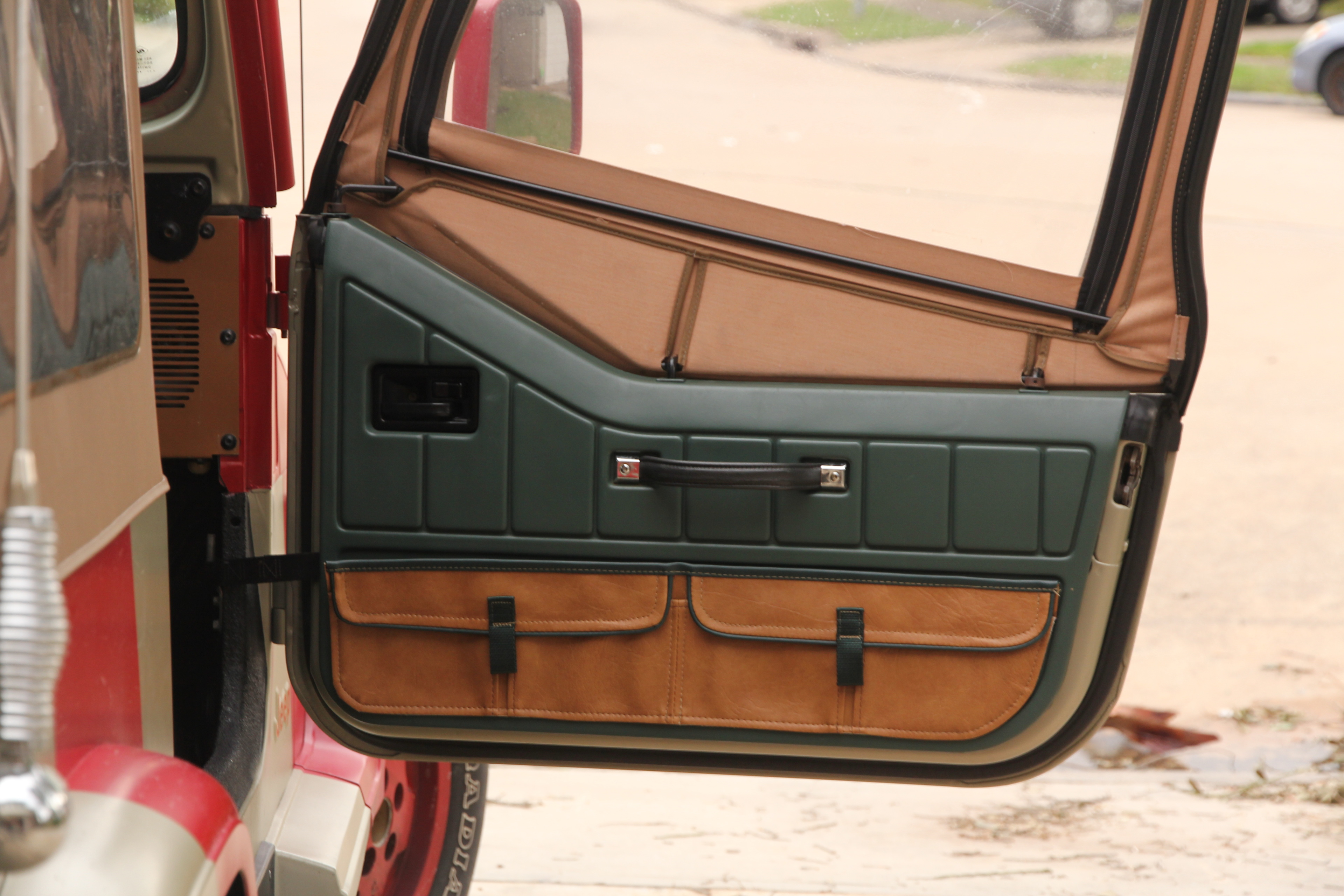 Custom Sahara Style Door Panel Pouches for Jeep Wrangler YJ